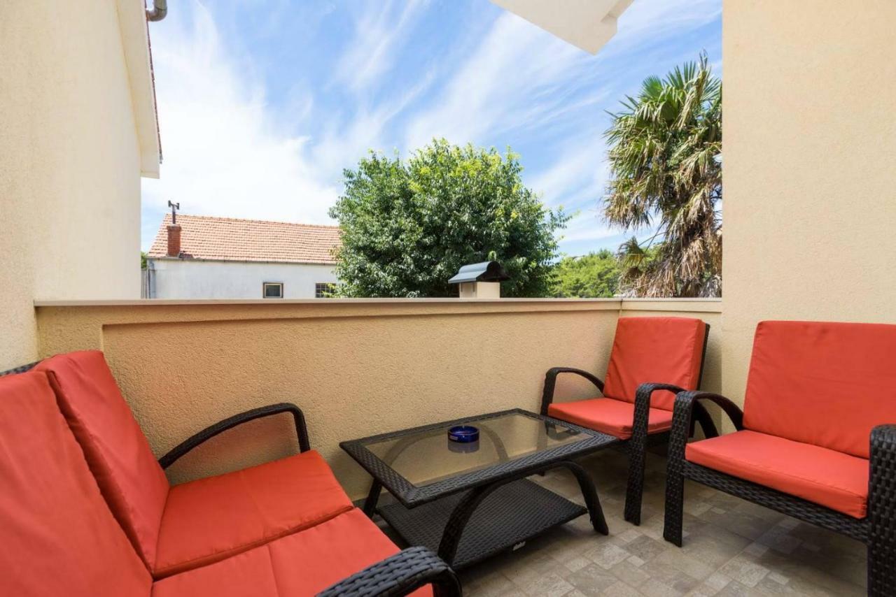 Apartmani Vinko Tribunj-Sovlje Tribalj Exteriér fotografie